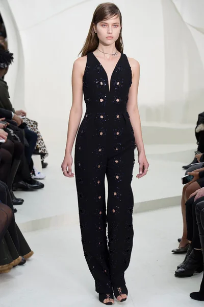 Look 47